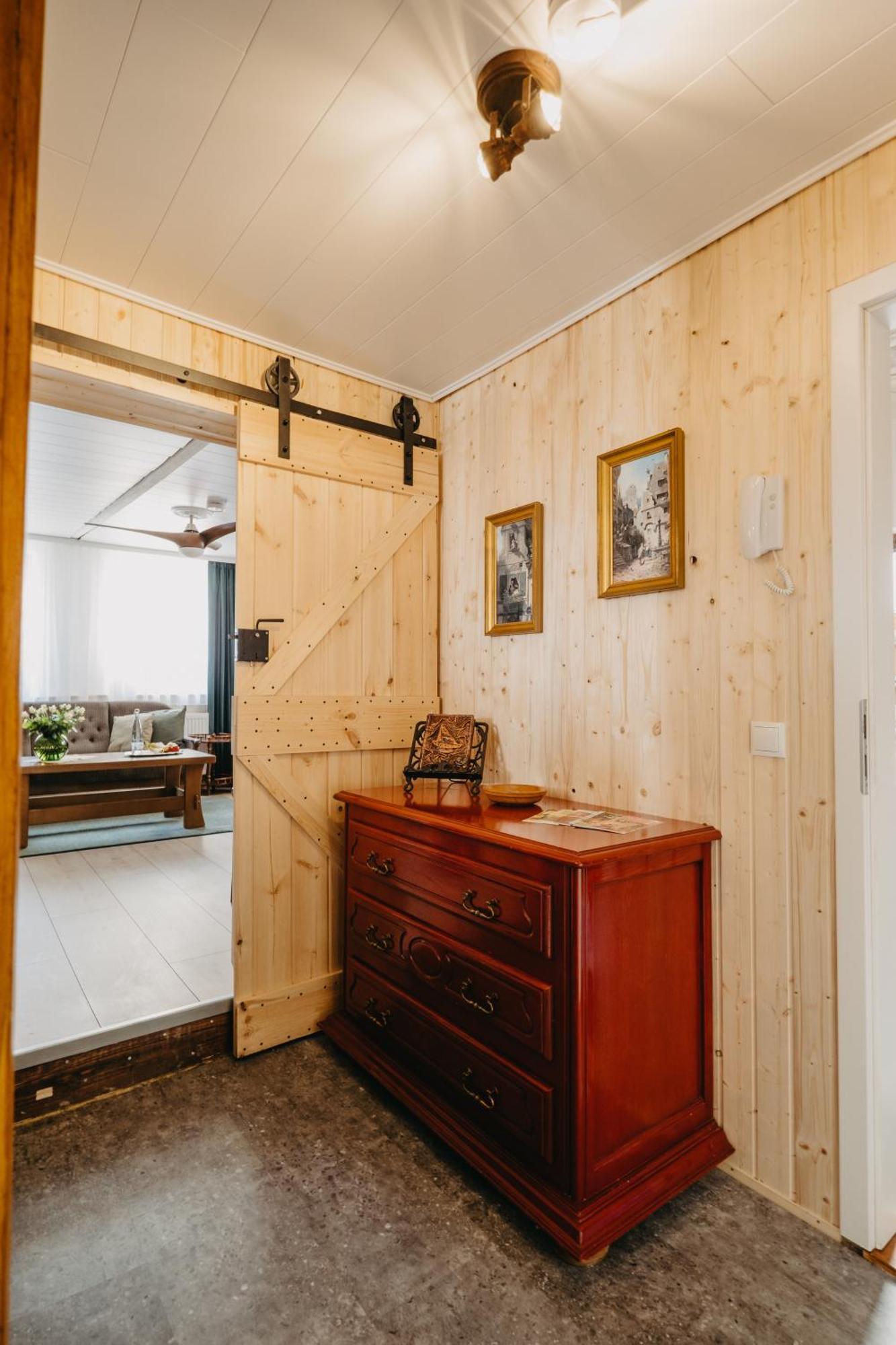 Altes Haeusle Am Waschbach-Weinberg Apartman Edenkoben Kültér fotó